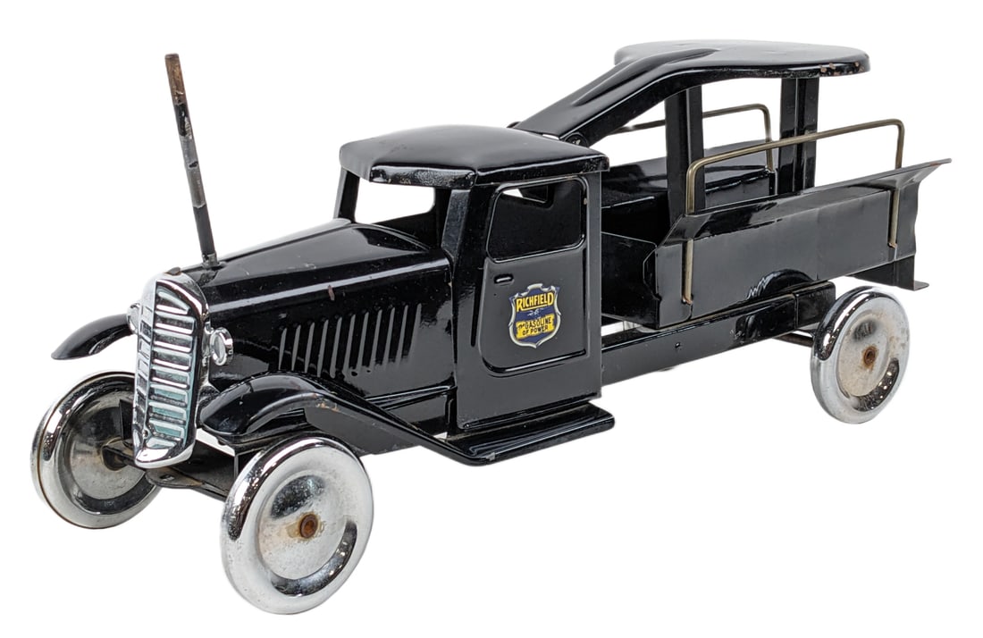 Custom Structo Richfield Ride On Truck (1 of 9)