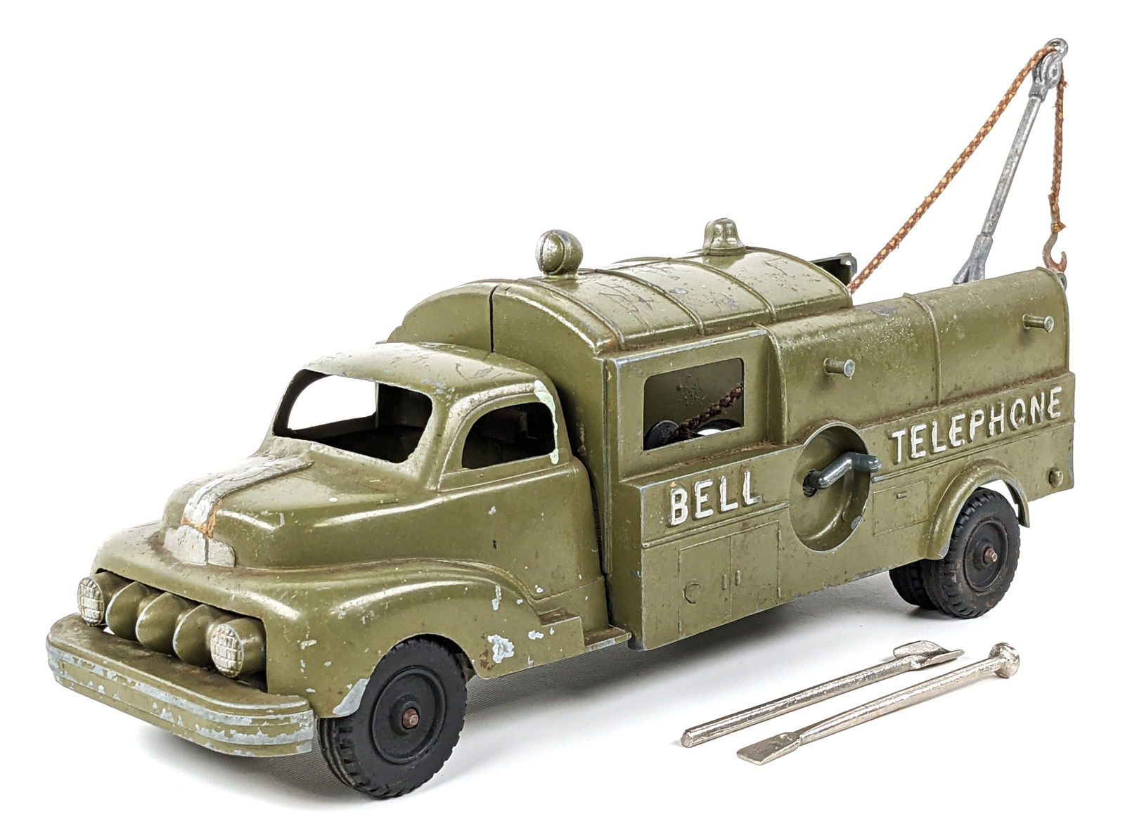 Original Hubley Bell Telephone Truck (1 of 9)