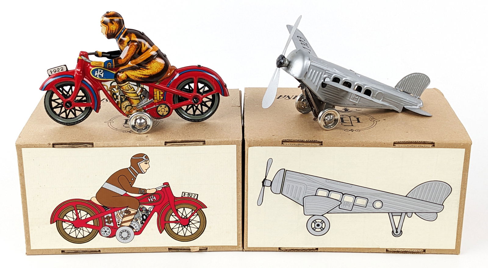 Contemporary Paya Airplane & Motorcycle (1 of 15)