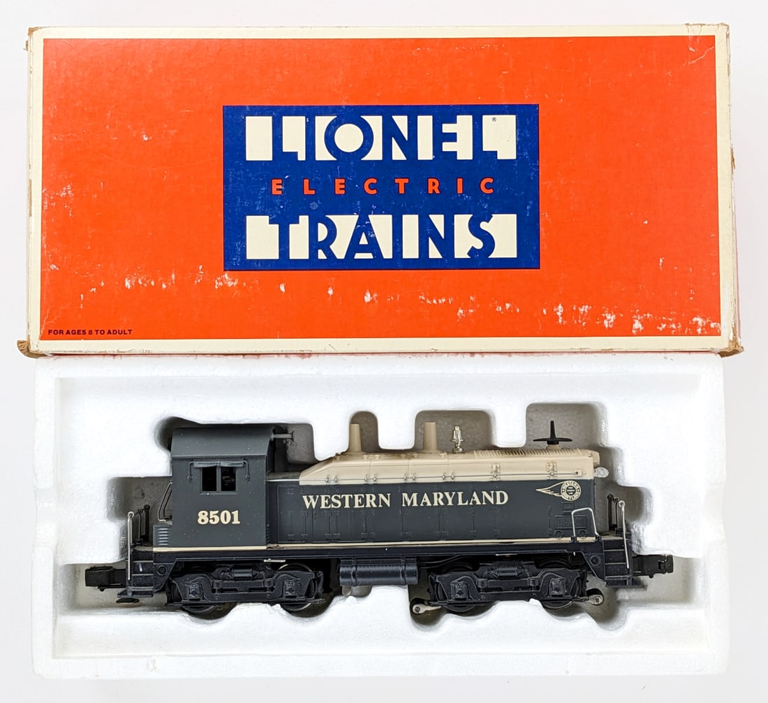 Lionel Western Maryland NW-2 Diesel Switcher 6-18501 (1 of 8)