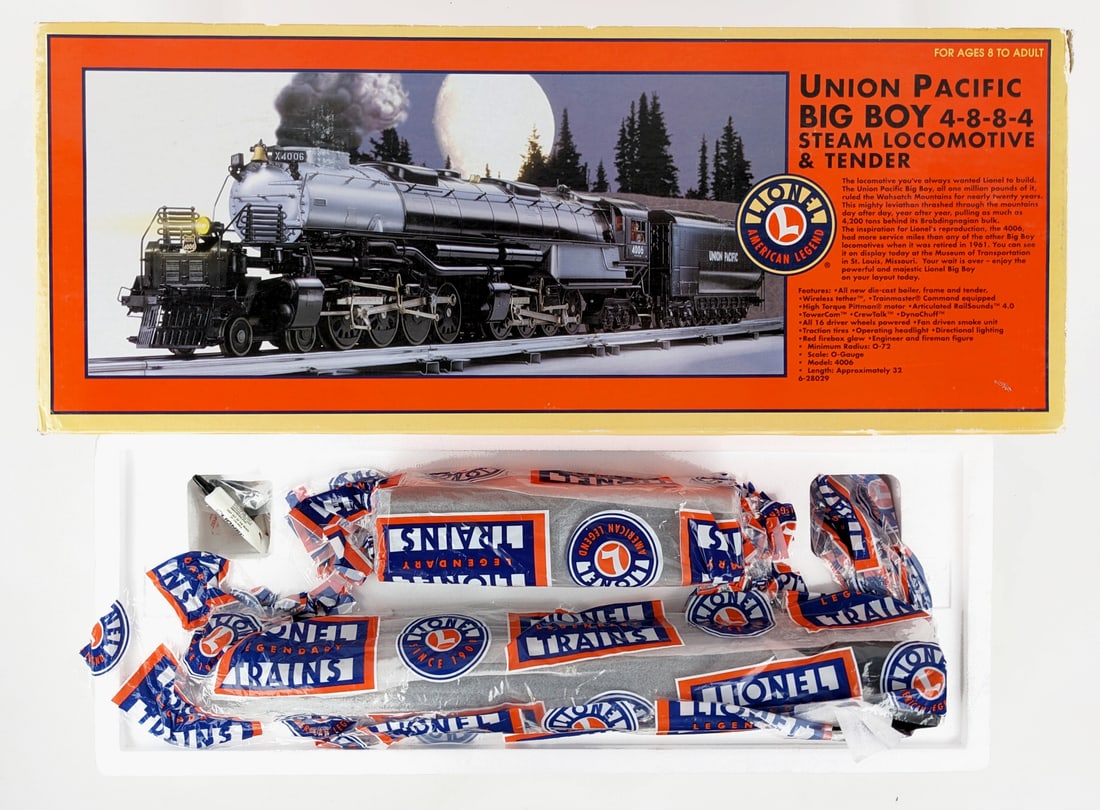 Lionel Union Pacific Big Boy 4-8-8-4 Steam Locomotive & Tender 6-28029 (1 of 6)