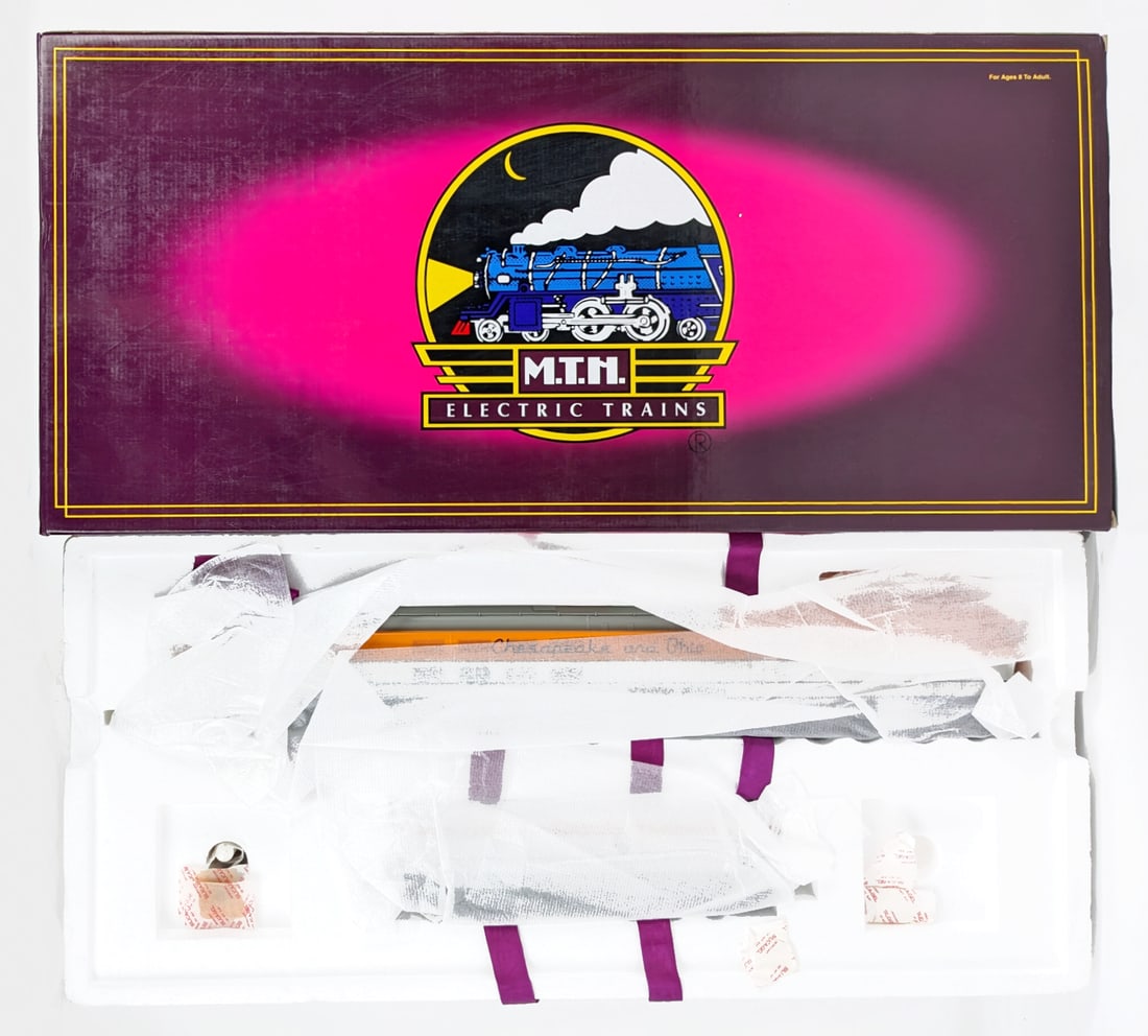 MTH Chesapeake & Ohio M-1 Turbine 20-3042-1: MTH Chesapeake & Ohio M-1 steam turbine. Features Proto-Sound, Protocouplers, Protosmoke, and much more. Very good condition in a very nice box. Item No. 20-3042-1.