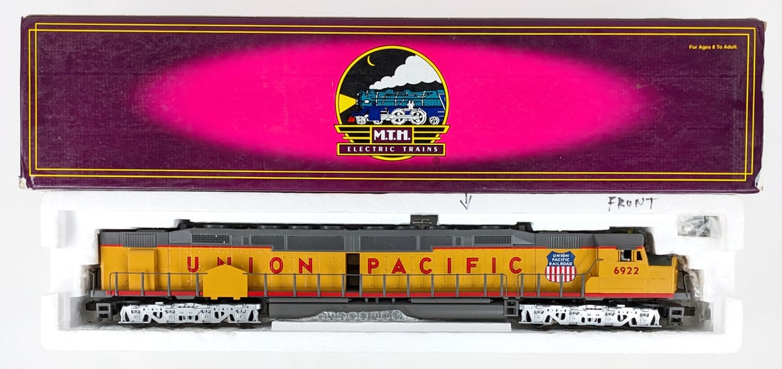 MTH Union Pacific DD40AX Diesel Locomotive 20-2178-1 (1 of 8)