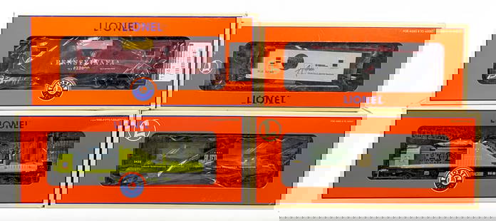 (4) Lionel Alien & Caboose Cars: (4) Lionel Alien & Caboose cars. Includes Alien transport aquarium car (6-19869), Alien radar tracking car (6-26857), PRR CoupolaCam Caboose 477900 (#685078), and 1998 Artrain square window caboose (6