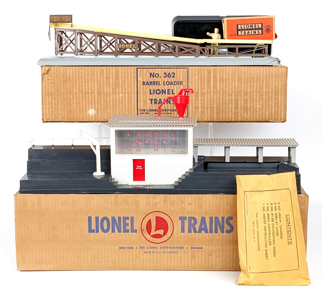 Lionel 362 Barrel Loader & 464 Lumber Mill (1 of 15)