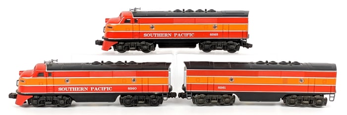 Lionel 8260/8261/8262 Southern Pacific Daylight F3 Diesel ABA Set