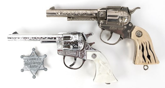 Wyatt Earp & Kit Carson Cap Guns