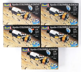 (5) 1/96 Revell Apollo: Columbia & Eagle Model Kits