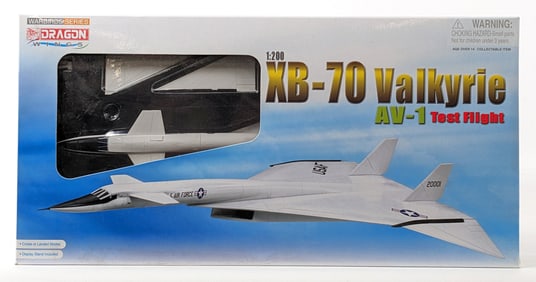 1/200 Dragon XB-70 Valkyrie AV-1 Test Flight Model - NIB
