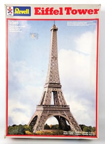 1/385 Scale Revell Eiffel Tower Model Kit - NIB