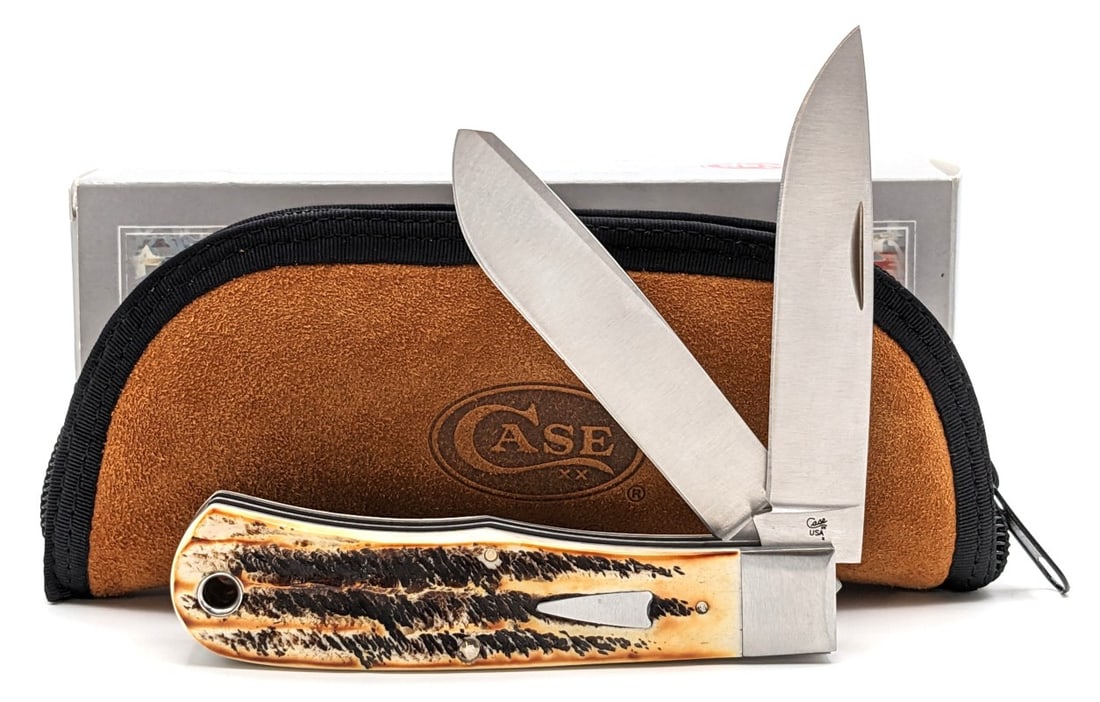 2019 Case XX Tony Bose Bone Stag Bullnose Trapper TB6.522019 w/ Case & Box: Knife is in like new condition. Overall measures 4-1/2in when closed.