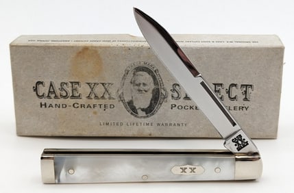 2001 Case XX Select File Worked Pearl Doctor's Knife 8185 w/ Box