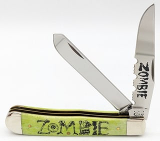 2013 Case XX Zombie Smooth Green Bone Trapper 6254