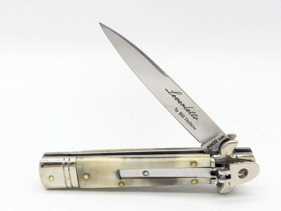 AKC Bill DeShivs Leverletto Horn Lever Lock Switchblade Knife (1 of 4)