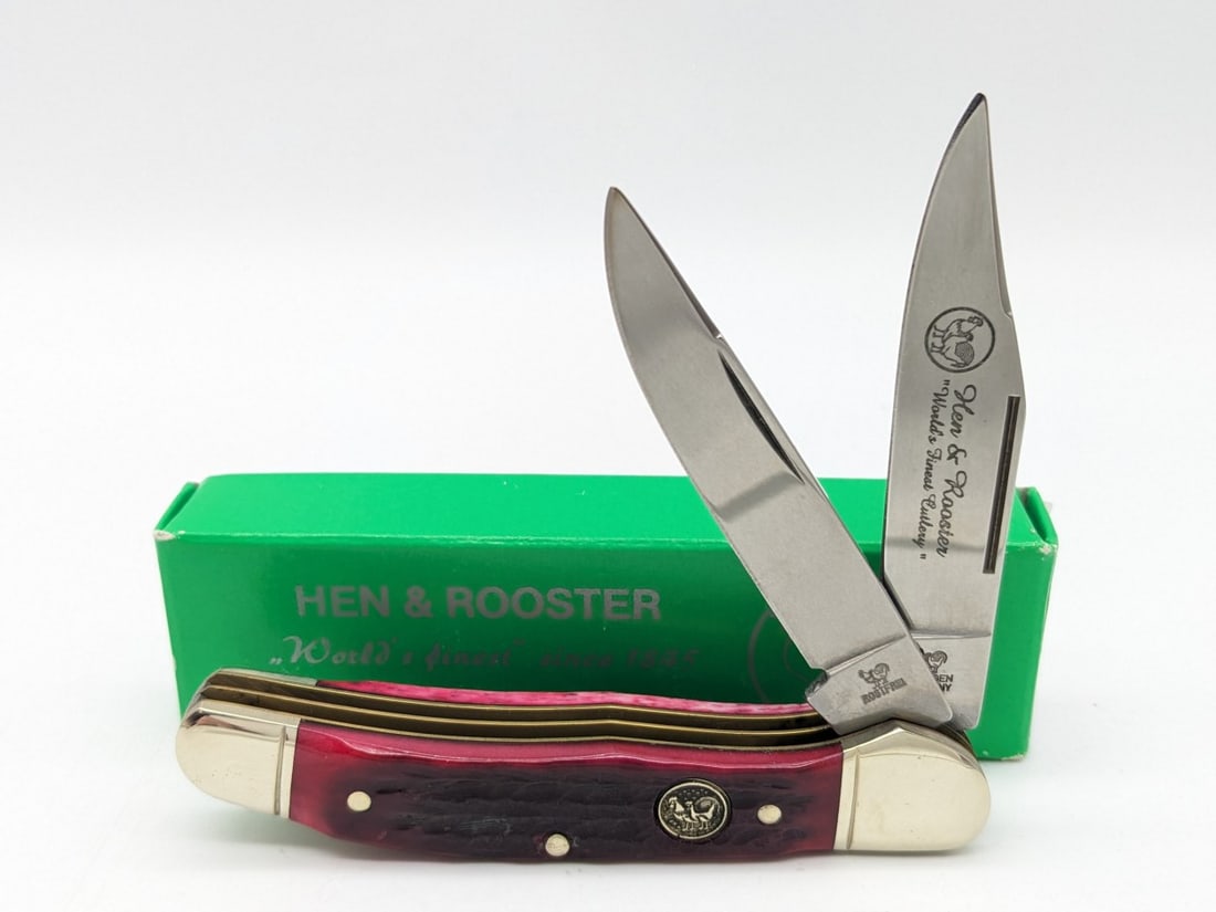 Bertram Cutlery Hen & Rooster Red Bone Copperhead w/ Box: Knife is in like new condition. Overall measures 3-3/4in when closed.