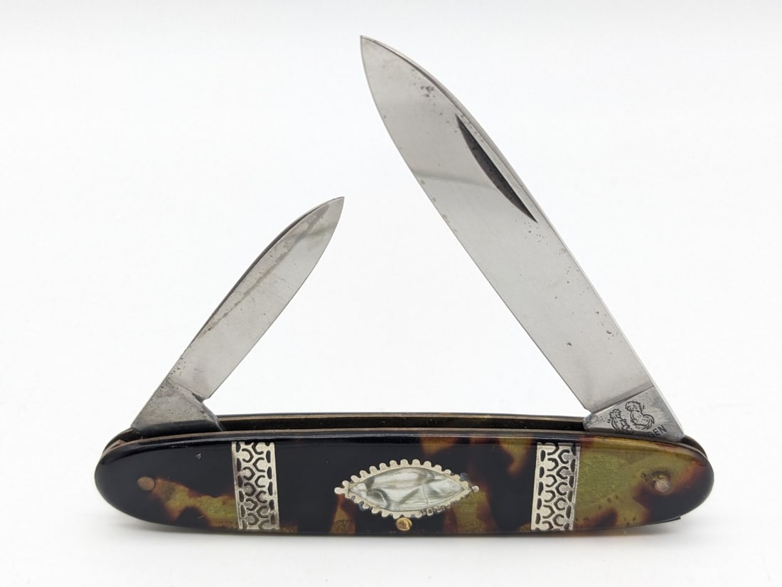Fight'n Rooster Tortoise Shell Celluloid Faux Pearl Whittler (1 of 4)