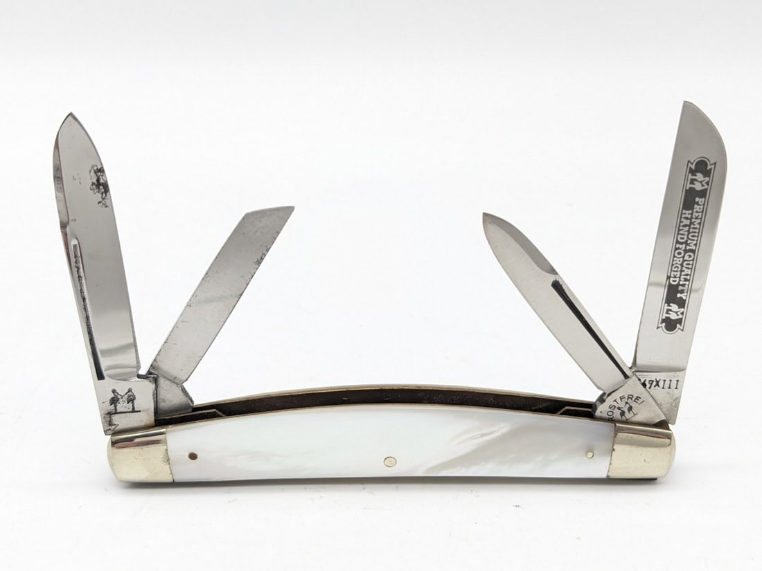 Robert Klaas Kissing Crane Mother of Pearl Congress Knife (1 of 4)