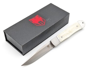 NIB CobraTec Jigged White Micarta Trapper Hidden Release Switchblade