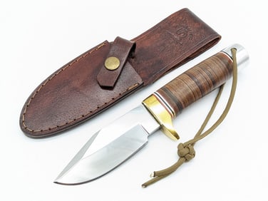 Custom Lord of Metal Skinner w/ Sheath