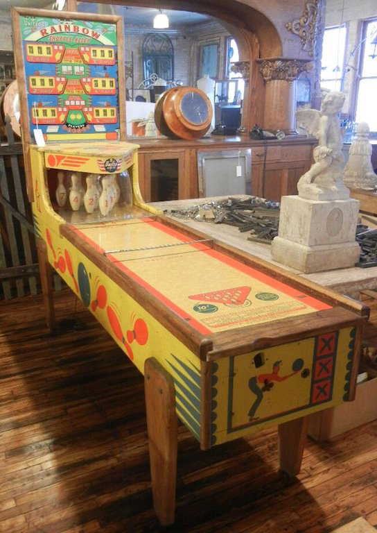 United Mfg. Co Rainbow Shuffle Alley Bowling Game, Made