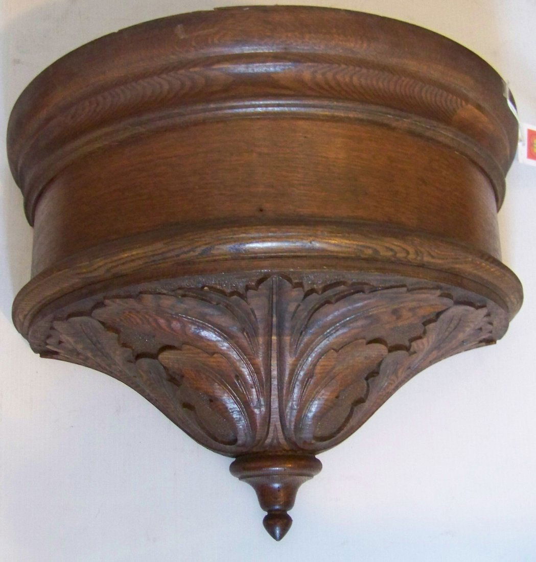 Set of 3 Matching American Oak Heavily Carved Brackets,: Set of 3 Matching American Oak Heavily Carved Brackets, Half Circles