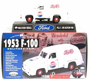 GearBox 1:18 Precision Model 1953 Ford F-100 Delivery Van in Box