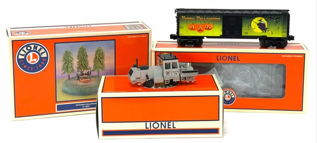 LIONEL Halloween Boxcar with Spooky Sounds, Witches Cauldron, and Pennsylvania Mow Ballast Tamper