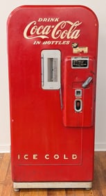 Vtg 10 Cent Coca-Cola Vending Machine