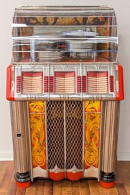 1950's Wurlitzer Model 1250 25 Cent Jukebox