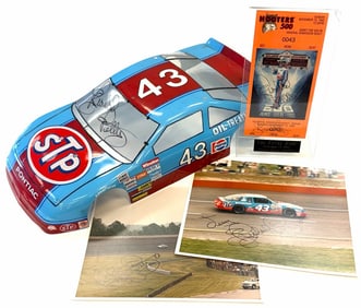 Autographed Richard Petty the King Memorabilia