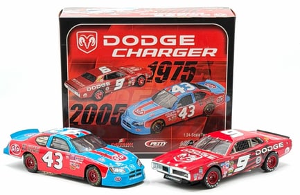 Action 1:24 Autographed Richard Petty And Kasey Kahne Dodge Chargers 163/600 In Box