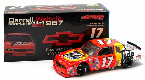 Action 1:24 Autographed Darrell Waltrip #17 1987 Monte Carlo Club Car In Box With COA