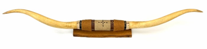 Long Horn Steer Horns With Wood Plaque