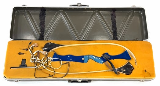 Groves Spitfire Recurve Bow in Case