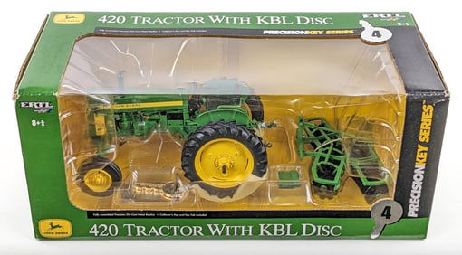 1/16 Ertl John Deere 420 Tractor with KBL Disk Precision Key Series #4