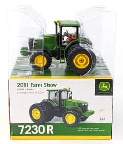 1/32 Ertl John Deere 7230R Tractor 2011 Farm Show 1 of 2500