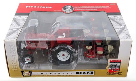 1/16 SpecCast Cockshutt 1900 Wheatland Tractor w/ White 5400 4-Row Planter