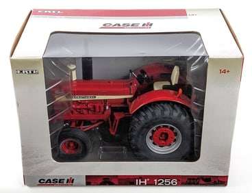 1/16 Ertl International 1256 Wheatland Tractor
