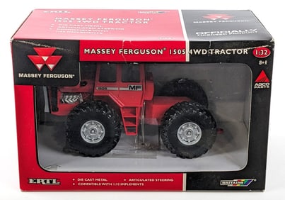 1/32 Ertl Massey Ferguson 1505 4wd Tractor