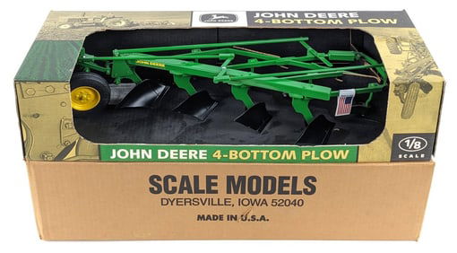 1/8 Scale Models John Deere 4-Bottom Plow