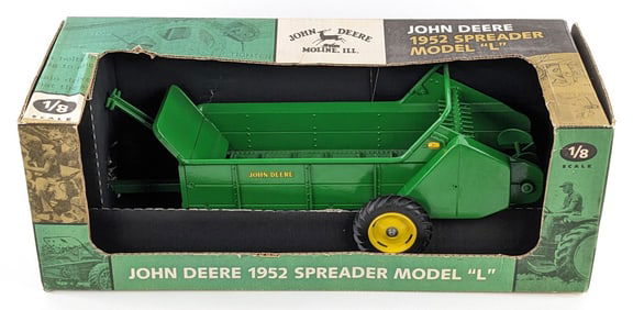 1/8 Scale Models John Deere Model "L" Manure Spreader