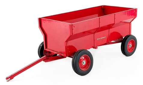 1/8 Scale Models IH McCormick Flare Box Wagon
