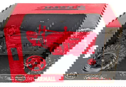 1/8 Scale Models Farmall M Narrow Front Tractor