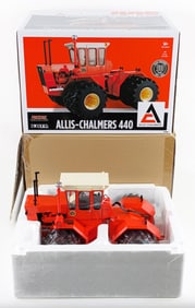 1/16 Ertl Allis-Chalmers 440 4wd Tractor w/ Duals - Prestige Collection