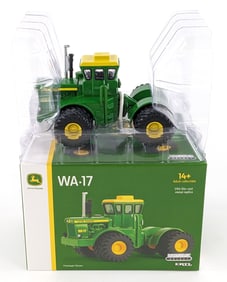 1/64 Ertl John Deere WA-17 Tractor Prestige Select Series