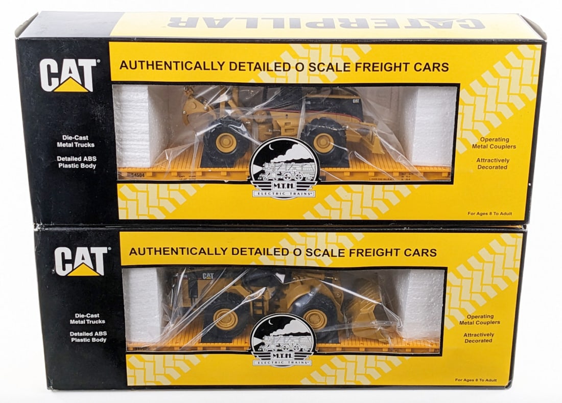 MTH O Gauge Caterpillar Flat Car w/ 545 Grapple Skidder & 980G Wheel Loader (1 of 5)