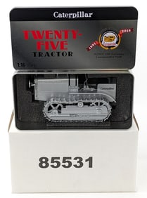 1/16 Die-Cast Masters Caterpillar Twenty-Five Tractor 25th Anniversary ACMOC
