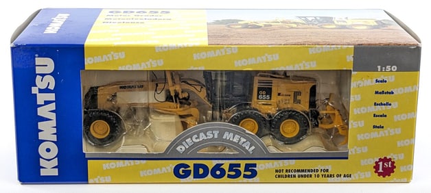 1/50 First Gear Komatsu GD655 Road Grader