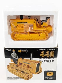 1/16 Ertl John Deere 440 Heavy-Duty Crawler