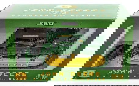 1/16 Ertl John Deere 1010 Crawler with Blade